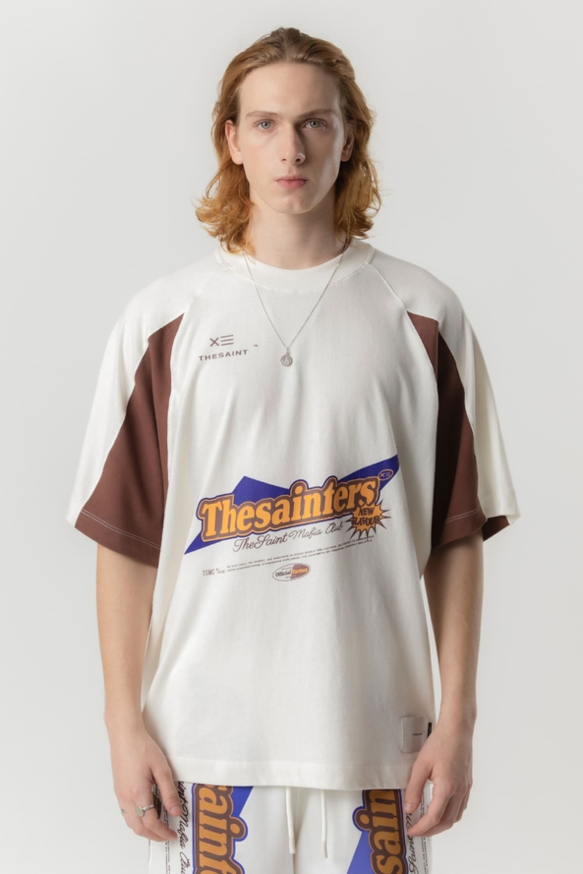 『sai TEE XL WHITE』 Camiseta TheSaint Oversized The Sainters Off White - Streetwear