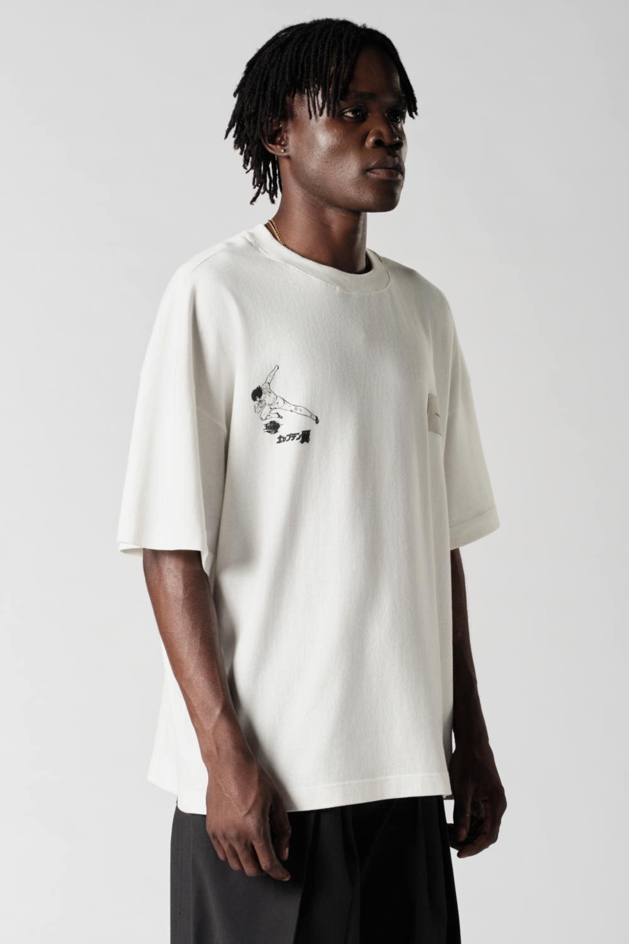 Camiseta TheSaint x Tsubasa Oversized Chapter 80 X Off White