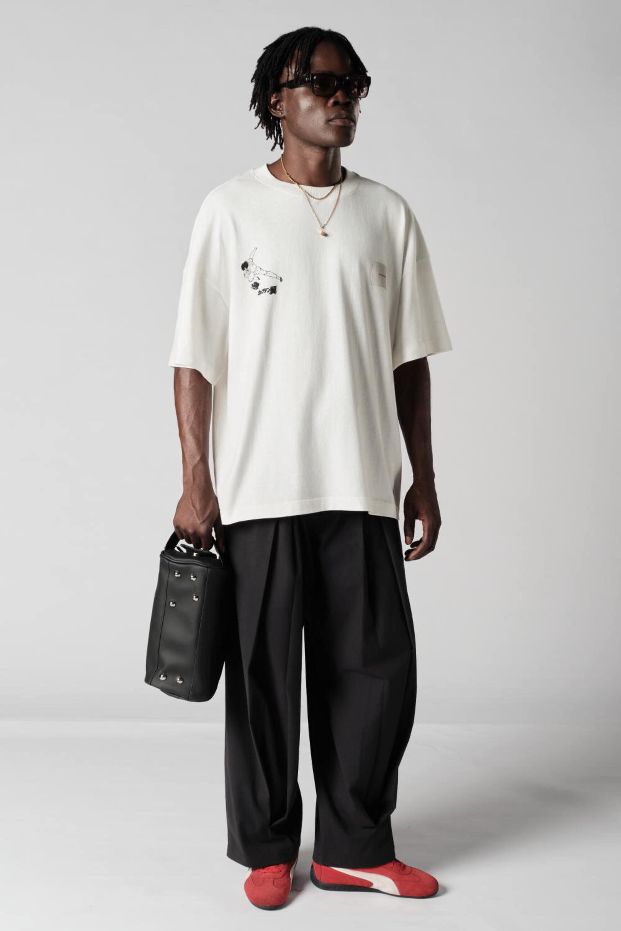 Camiseta TheSaint x Tsubasa Oversized Chapter 80 X Off White