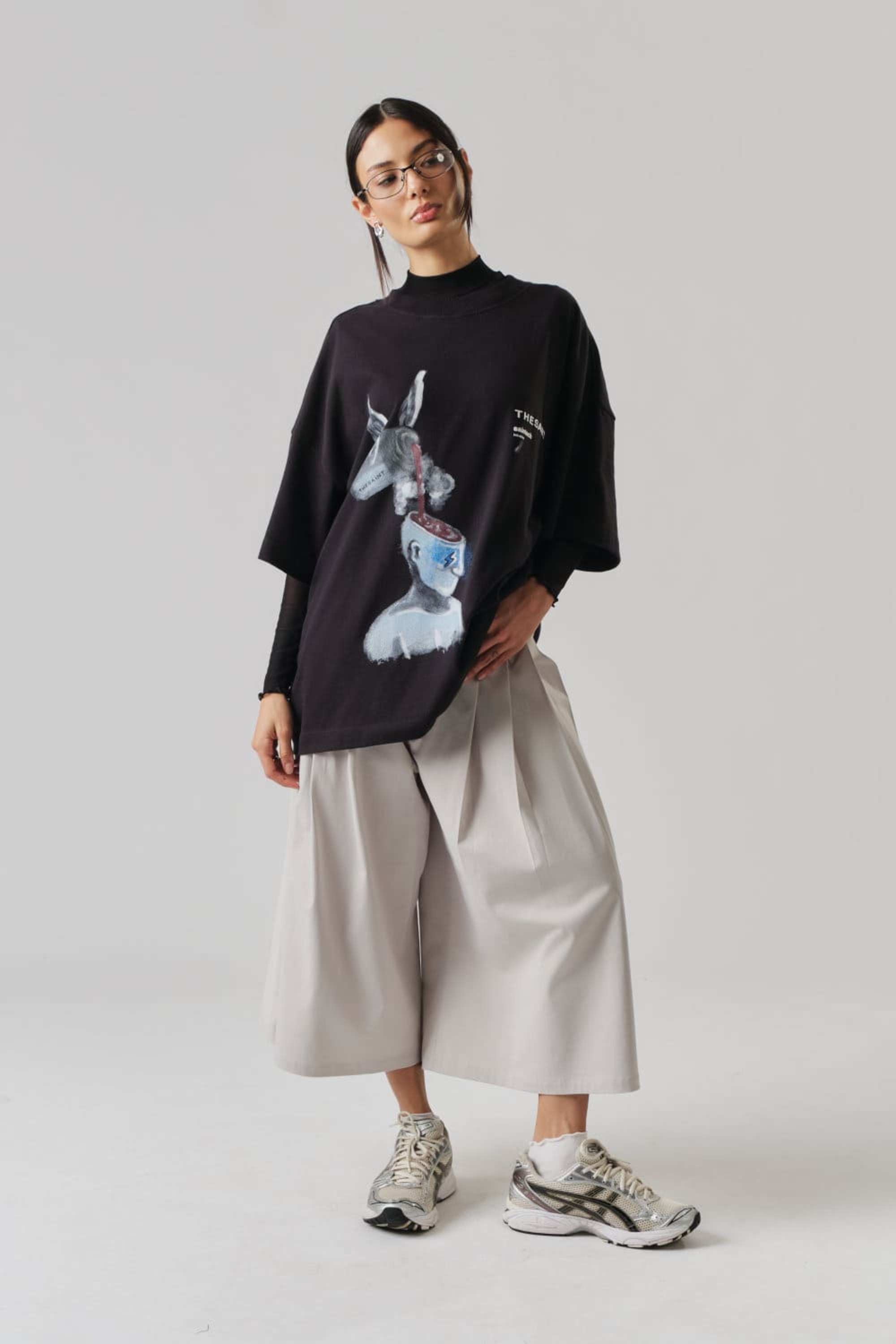 Camiseta TheSaint Wide Boxy Super Coffee Black - Streetwear com