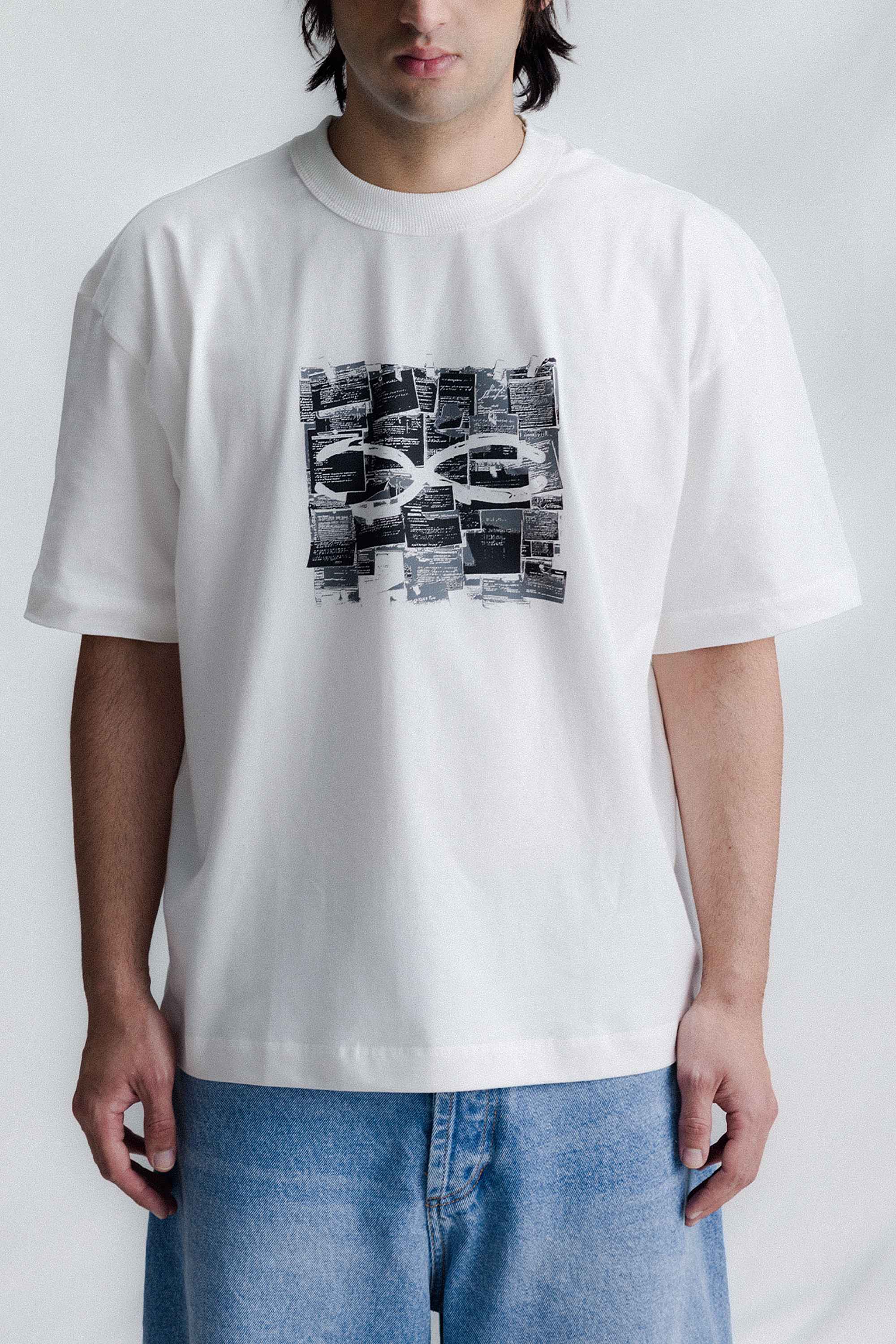 Camiseta Quadro Creations QC Notes Boxy Off White